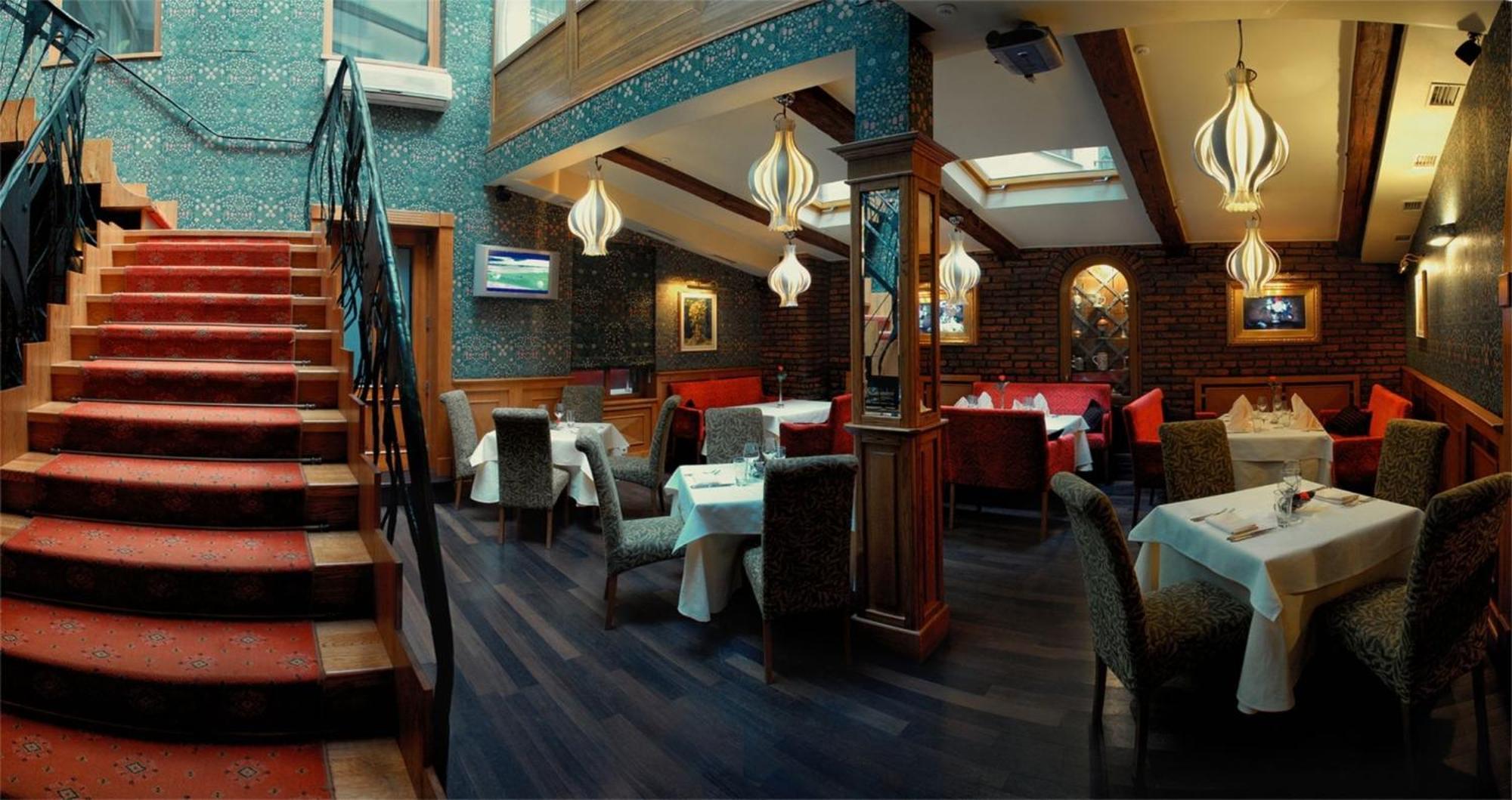 לבוב Swiss Hotel מראה חיצוני תמונה
